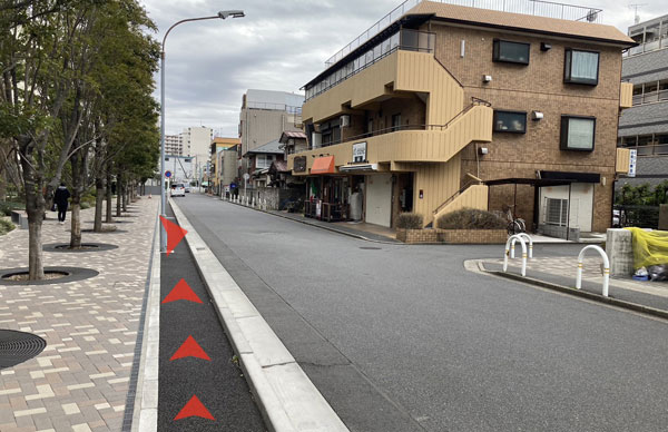 アクセス11
